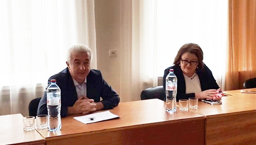агати