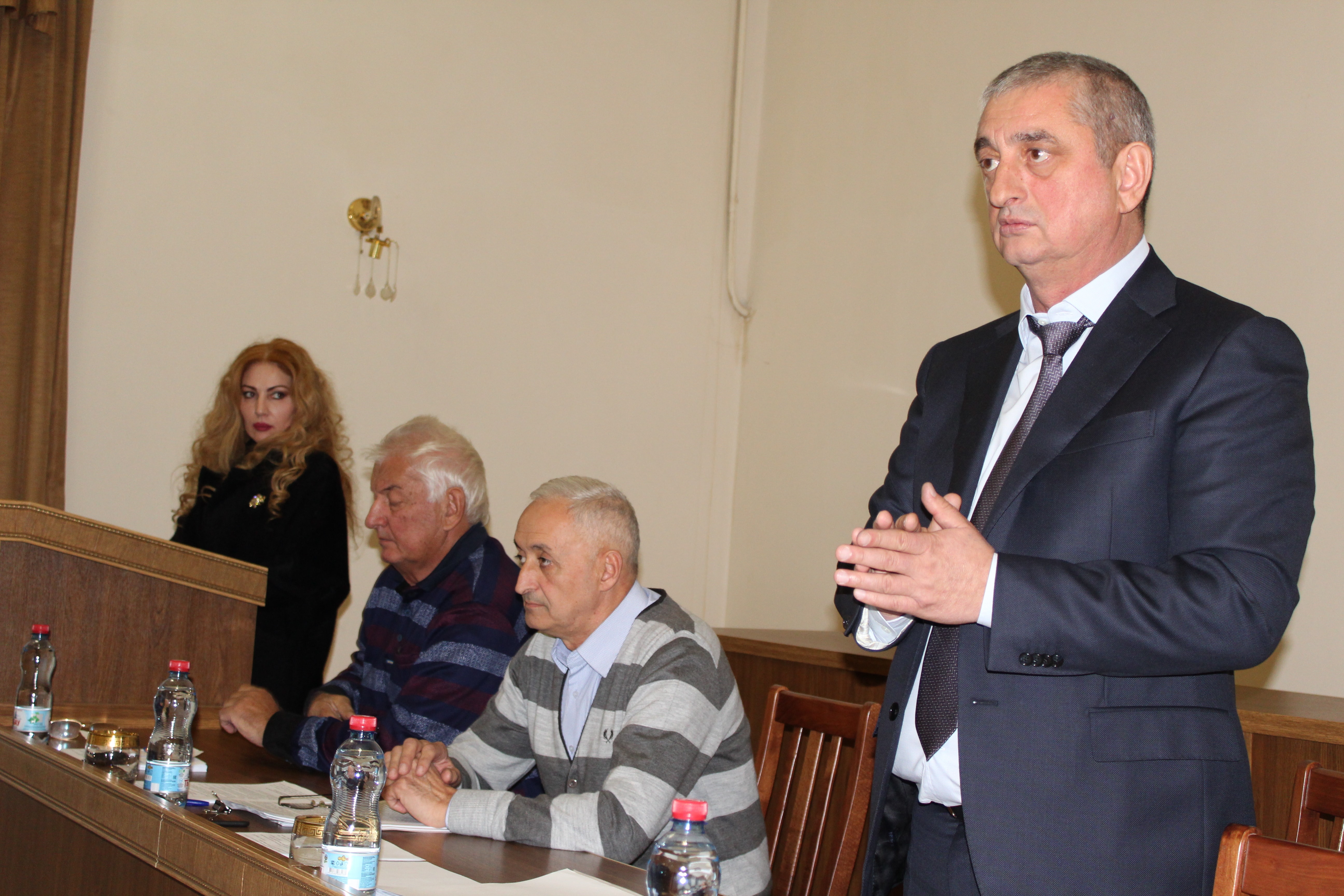 заседание Таболов