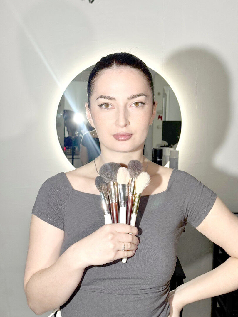 Элина Айларова