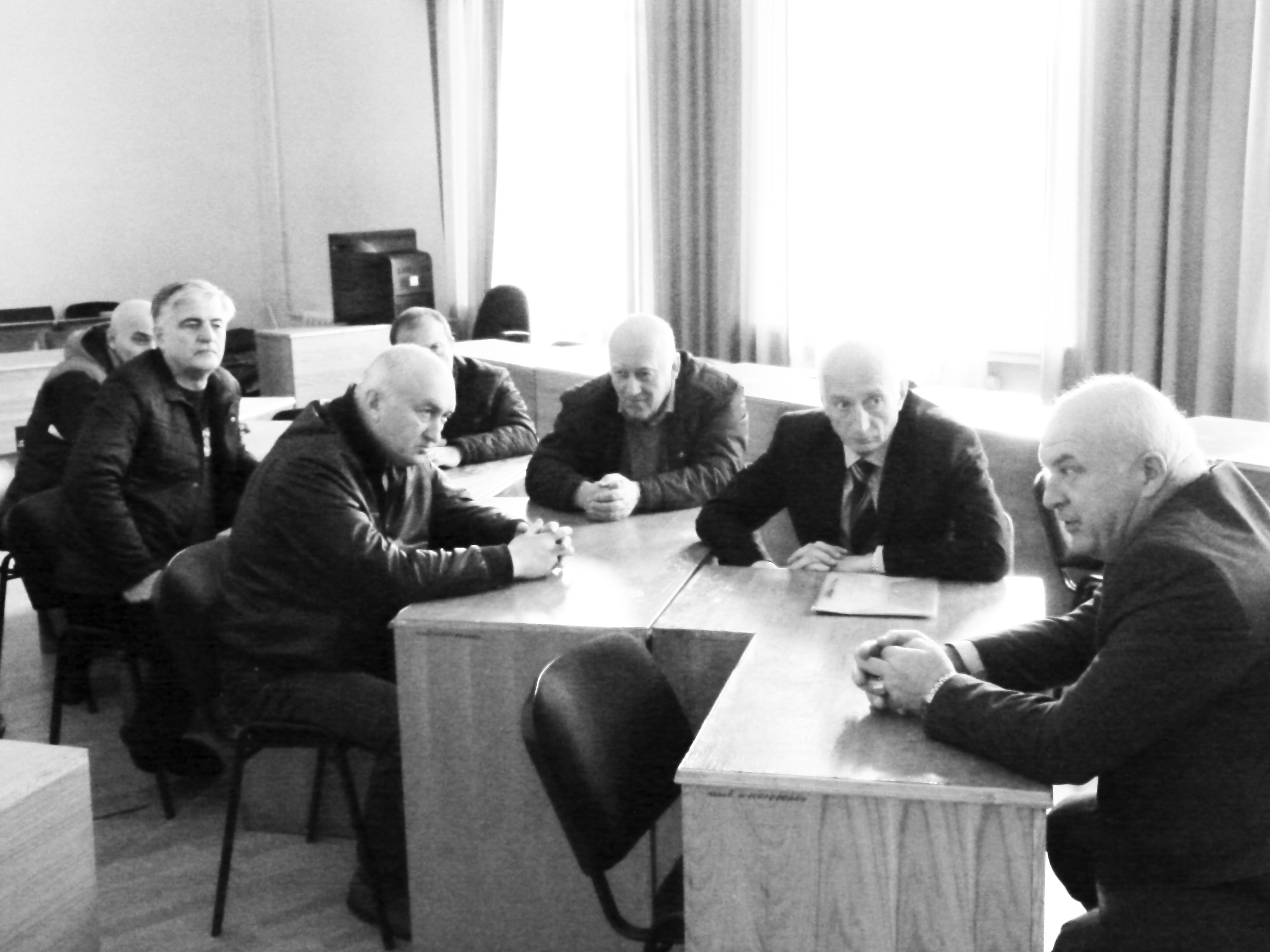 на заседании комиссии